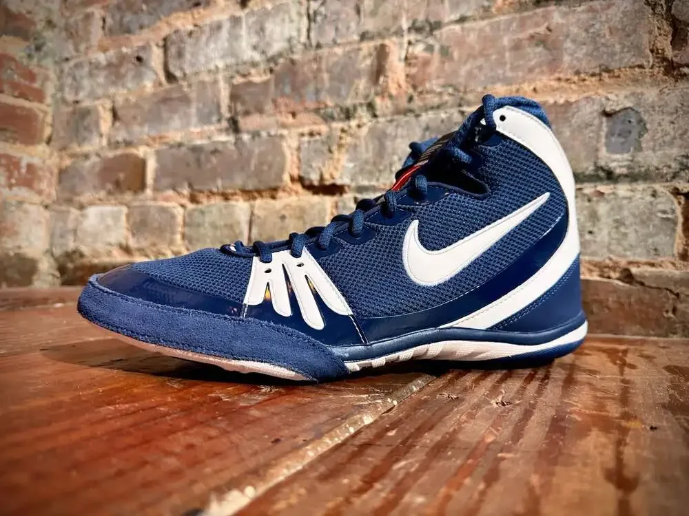 Nike Freek Navy White Wrestling Shoes Size 10 316403-411